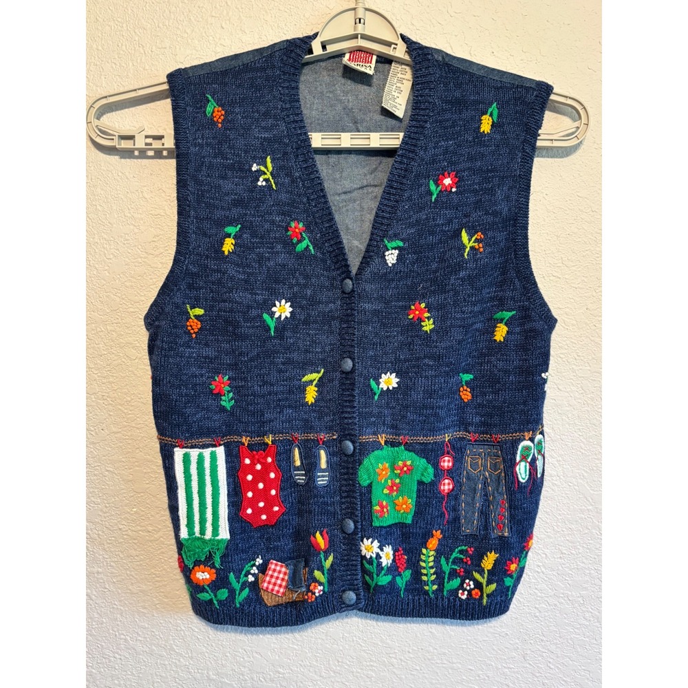 Marisa Canvas Vintage Laundry Line Embroidered Knit Denim Back Sweater Vest L